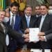 Bolsonaro entrega à Câmara PL que permite privatização dos Correios
