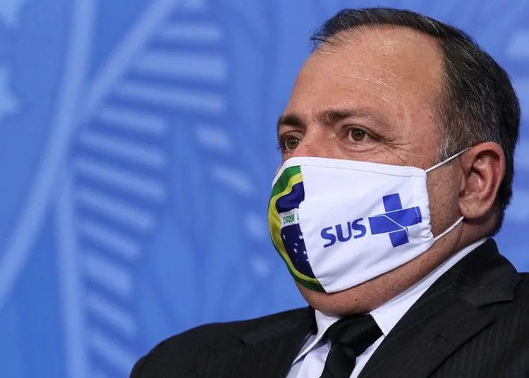 Pazuello desmente O Globo: ‘Não estou doente e continuo no cargo’