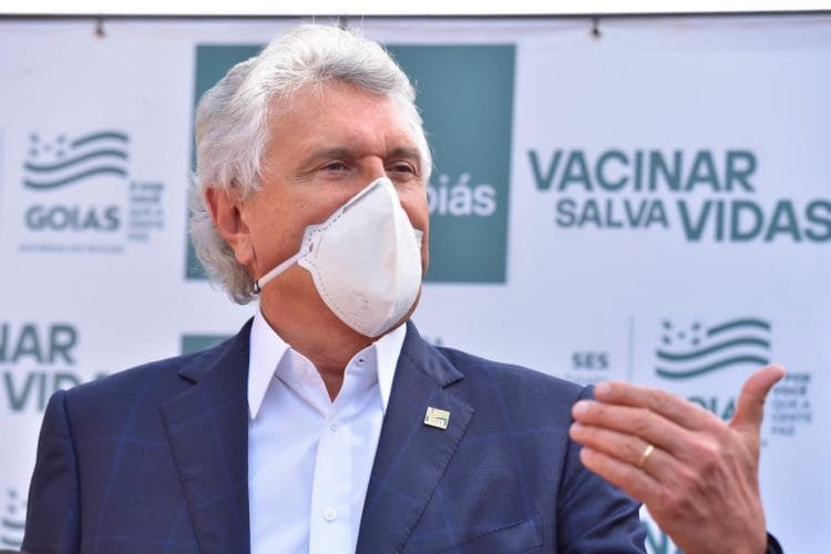 Caiado confirma reabertura do comércio no dia 31 em Goiás