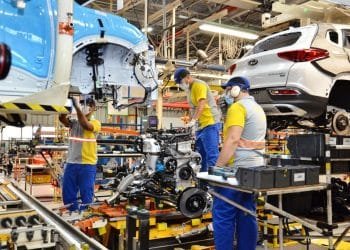 Goiás cria 17.990 novas vagas de emprego com carteira em fevereiro, e bate recorde