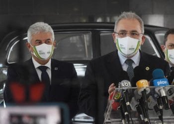 Governo Federal anuncia projeto para vacina 100% brasileira