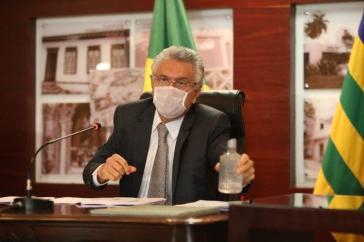 Caiado anuncia pacote de R$ 112 milhões para autônomos, micro e pequenos empresários