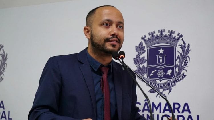 Covid-19: Vereador defende o direito de visita virtual de familiares à pacientes internados em Anápolis