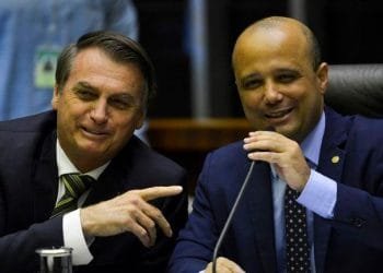 Deputado Vitor Hugo já destinou mais de R$ 35,8 milhões para as cidades do Entorno