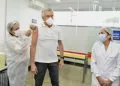 Ronaldo Caiado recebe 2ª dose da vacina contra Covid-19