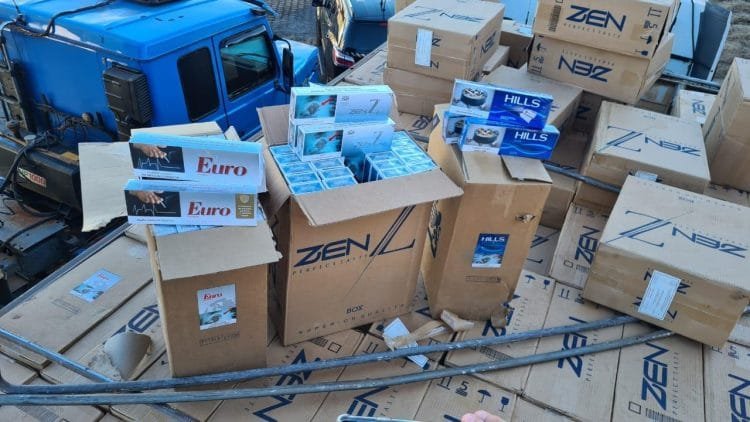 Integração: forças policiais apreendem grande carregamento de cigarros contrabandeados, em Goiás