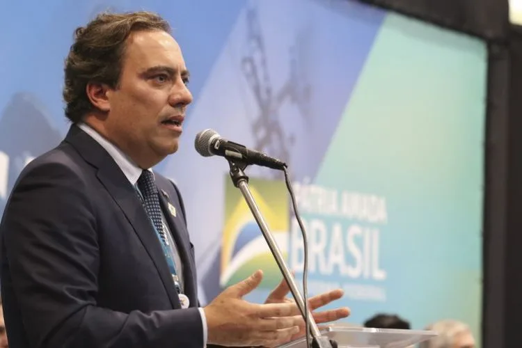 Presidente da Caixa visita Santa Casa de Misericórdia de Anápolis