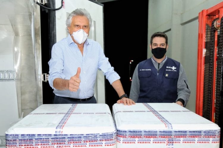 Goiás está entre os 10 estados que mais aplicaram 1ª dose contra Covid-19