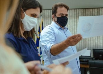 Rede municipal de Educação seleciona estudantes para concurso nacional de desenhos