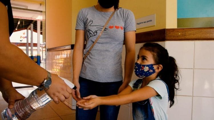 Mais de R$ 1,9 milhão será repassado às unidades de ensino de Anápolis