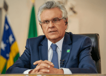 Caiado realiza prestação de contas da Educação com prefeitos do Nordeste goiano