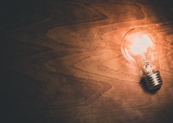 Famílias de baixa renda vão pagar menos pela energia elétrica