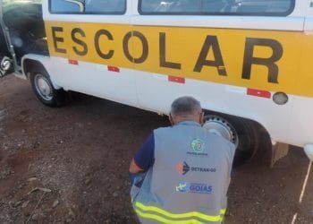 Goiás retoma fiscalização de transportes escolares