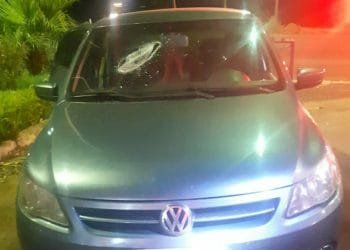 Caminhão solta peça e atinge carro de passeio e causa acidente com morte