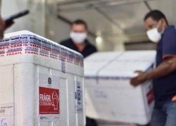 Goiás recebe mais 280.750 unidades de vacinas para aplicação de primeira e segunda dose