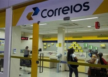 Câmara aprova PL de privatização dos Correios