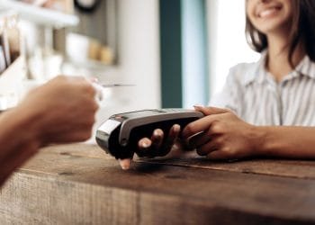 Economia brasileira deve crescer 5,3% em 2021 graças a reformas estratégicas do governo federal, aponta FMI