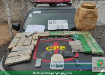 CPE localiza drogas e mercadorias contrabandeadas e prende traficantes