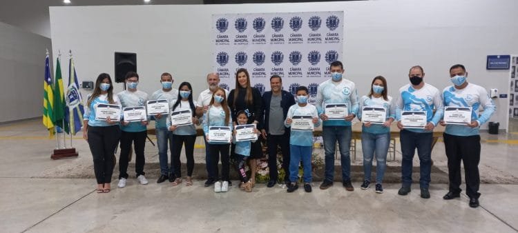 Projeto anapolino que ajuda pessoas em situação de rua é homenageado na Câmara Municipal