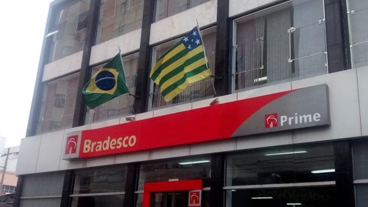 Bradesco volta atrás com propaganda e pede desculpas ao agronegócio
