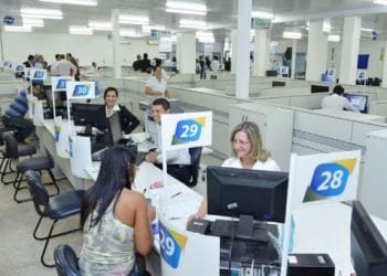 Procon Goiás oferece atendimento para os consumidores superendividados