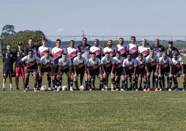 Anápolis estreia no campeonato goiano nesta terça contra o Goianésia