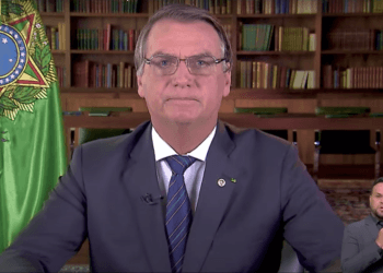 Presidente Jair Bolsonaro faz pronunciamento de Ano Novo e deseja um excelente 2022 à nação