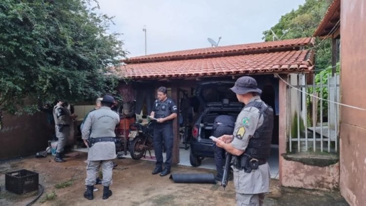 Policiais efetuam prisão de indivíduo investigado por furto qualificado de gado, na região de Anápolis