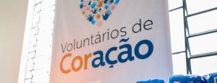 Programa Voluntários de Coração lança campanha para arrecadação de livros infantis