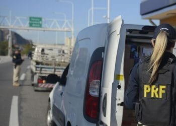 Polícia Rodoviária intensifica ações em estradas neste Carnaval