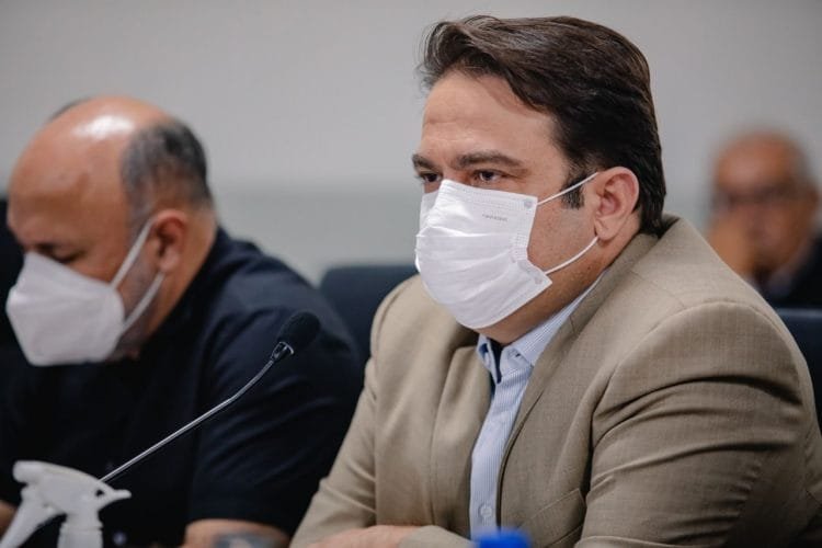 Roberto Naves destaca o fim da “mamata” na área da saúde na Câmara Municipal