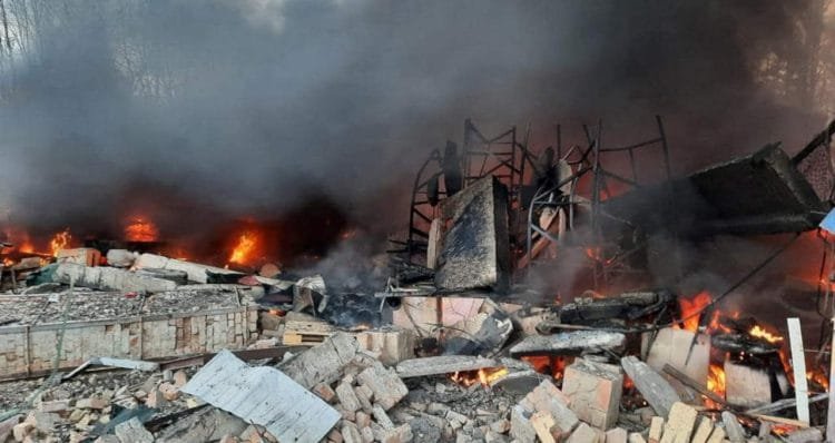 Invasão russa já matou mais de 2.000 civis, diz serviço de emergência da Ucrânia