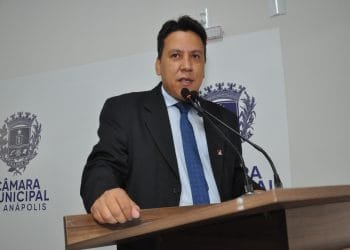 Vereador anapolino crítica Enel por não realizar a poda das árvores na cidade