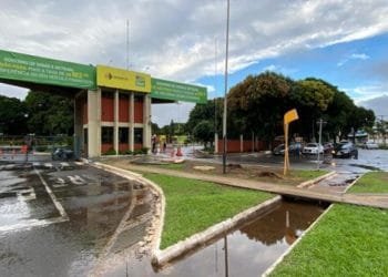 Dono de veículo agora pode escolher empresa de vistoria