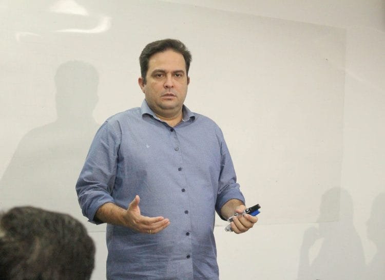 Com 80% da população anapolina vacinada, prefeito Roberto Naves diz cumprir promessa com os moradores