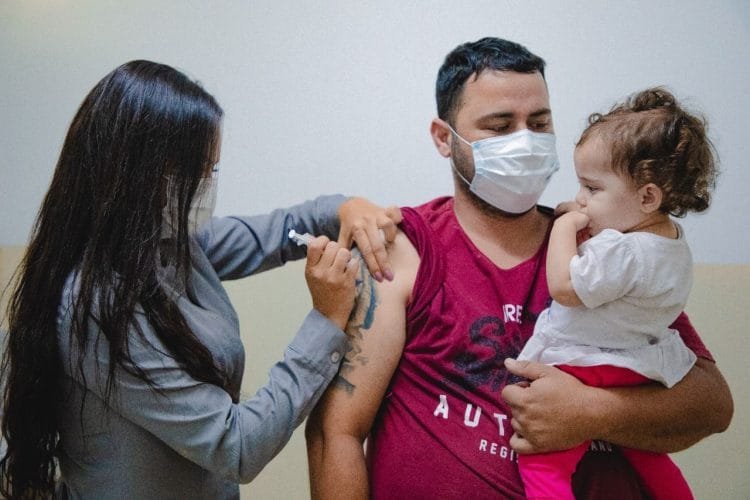 Dia D de vacinação movimenta unidades de saúde de Anápolis