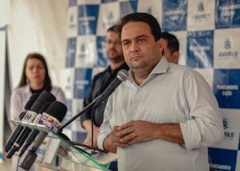 Prefeito Roberto Naves diz aspirar “educação de qualidade” as crianças anapolinas