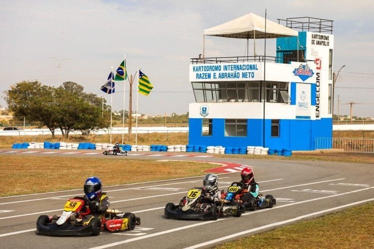 Mais de 60 pilotos participaram de 3ª etapa do Campeonato Goiano de Kart