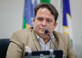 Saúde financeira de Anápolis é “muito satisfatória”, avalia Roberto Naves