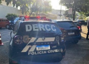 Polícia Civil prende homem e sua assessora após ele voltar a ameaçar delegados nas redes sociais