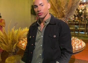 Crônica de artista Moisés Drandt faz paradoxo entre ouvir e falar nos dias atuais