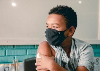 Pfizer pediátrica começa a ser disponibilizada em 14 pontos a partir de amanhã