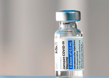 COVID-19: Vacinados com Janssen devem se atentar para doses de reforço