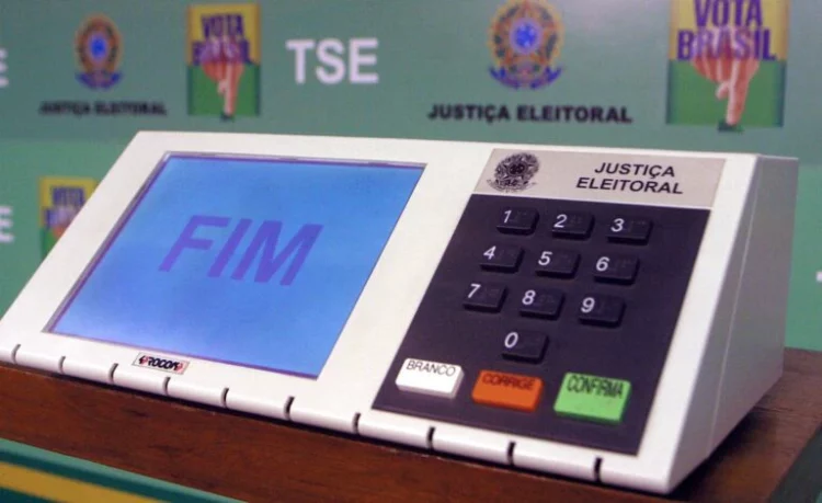 TSE diz que acolheu 10 propostas feitas pelas Forças Armadas