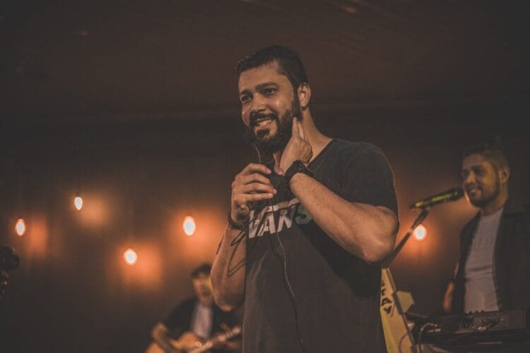 Publicitário anapolino lança produtora para “decolar carreira” de artistas goianos