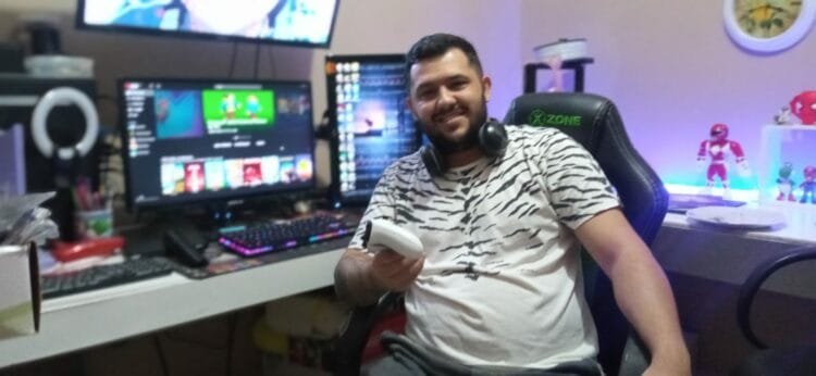 Anapolino faz sucesso no YouTube com tutorial de jogos