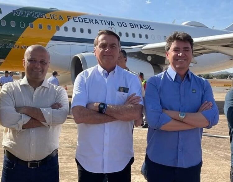 Vitor Hugo diz estar feliz e preparado para ser candidato em Goiás