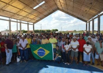 Goiás registrou entrega de mais de 7,4 mil títulos de regularização de terra a produtores rurais