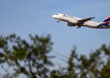 Ponte aérea Rio-SP é a 1ª do mundo com embarque biométrico facial para passageiros