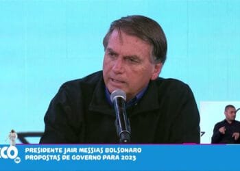 Bolsonaro afirma que deve participar do debate da Band